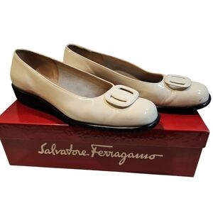 Salvatore Ferragamo Cream Women's Shoes Size 8 C